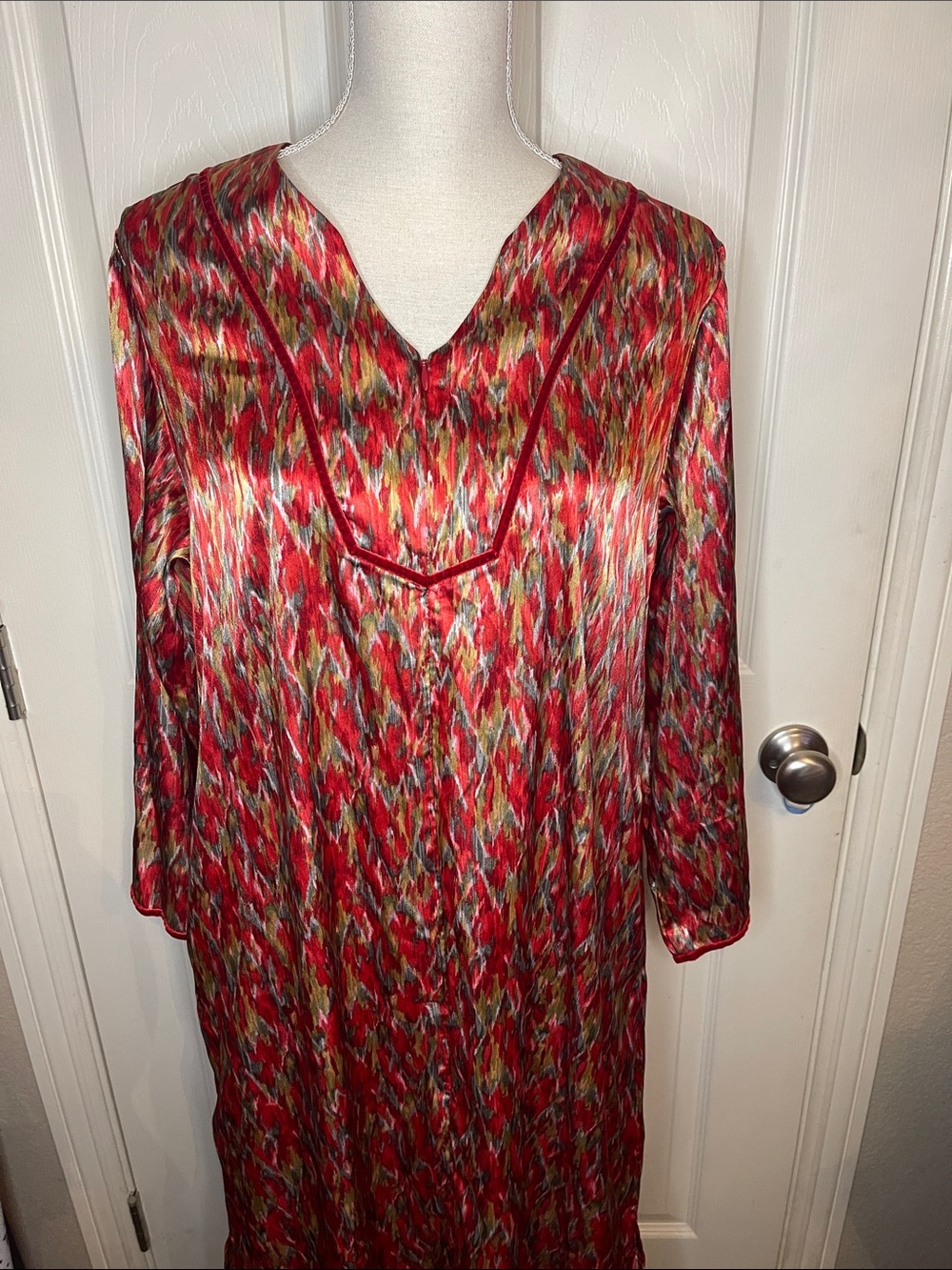 Oscar de la Renta Red Multi-Color Patterned V-Neck Tunic